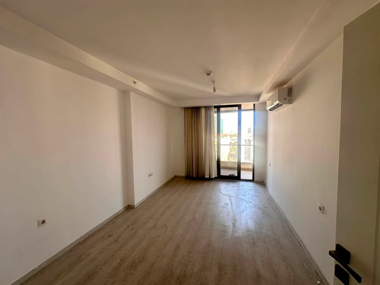 Empire Pearl one bedroom apartment for rent 400$
WhatsApp +9647502002001 

Empire Pearl'de tek yatak odalı daire kiralık, 400$
WhatsApp ***********

ให้เช่าอพาร์ทเมนต์ 1 ห้องนอน เอ็มไพร์ เพิร์ล ราคา 400 ดอลลาร์
ติดต่อทาง WhatsApp ***********

Appartamento con una camera da letto in affitto a Empire Pearl, 400$.
WhatsApp ***********

Сдается однокомнатная квартира в комплексе Empire Pearl за 400$.
WhatsApp ***********

Empire Pearl бір бөлмелі пәтерді жалға береді 400$
WhatsApp ***********

شقة بغرفة نوم واحدة في إمباير بيرل للإيجار بسعر 400 دولار أمريكي
للتواصل عبر واتساب: ***********

شوقەی یەک ژووری نوستن بۆ کرێ لە ئیمپایەر پیرڵ 400$
واتسئەپ ***********

#erbil #instagram #tiktok #facebookreels #facebookviral #facebookpost #FacebookPage #reelsfbシ #massagetherapist #fly #trading #travelling #book #apartment #apple #apartmentforsale #apartmentforrent #rent #rentalproperties #rentals #renault #europetravel #EuropeanUnion #usarmy #usa_tiktok #USAToday #usareels #asia #flatsale #positivevibes #iraq #IraqJobs #erbilbase #peace #personaldevelopment
