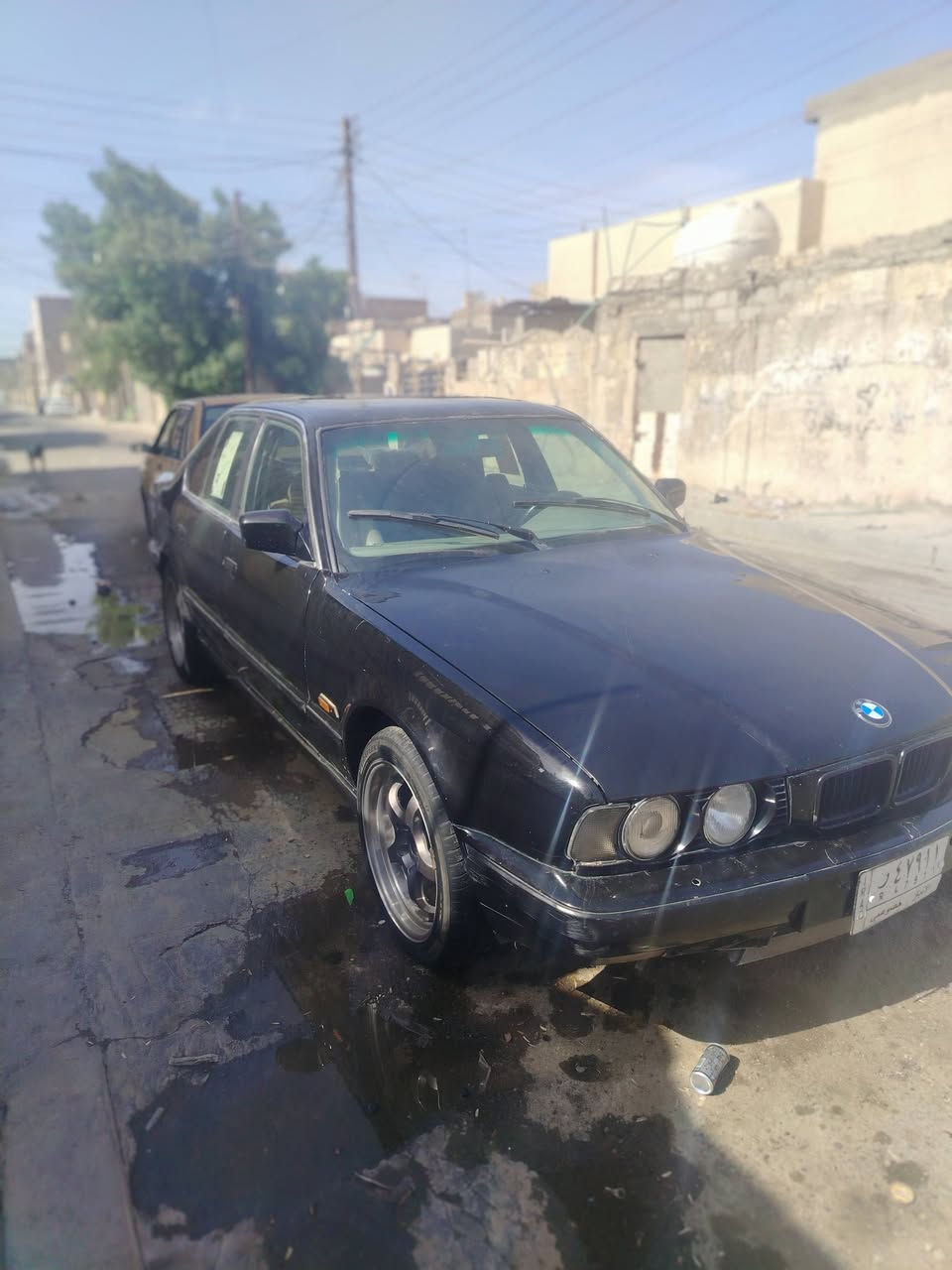 السلام عليكم بي ام موديل 1992 رقم انبار السياره حلوه مكينه كير خير من الله ترهم مراوس المكان بغداد حي النصر *********** اي استفسار انتصل عله الرقم
