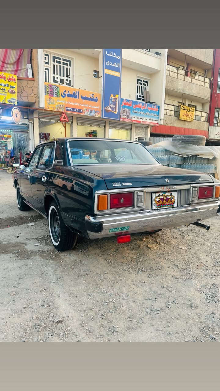 سلام عليكم كراون البيع ‏موديل (77) ‏باسمي العنوان بغداد بلديات ***********
