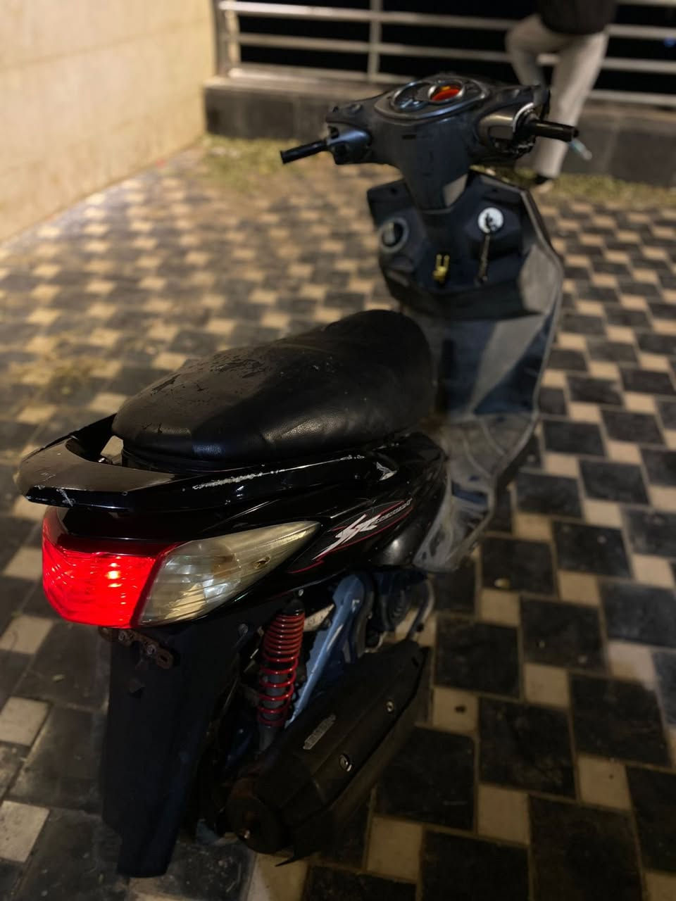 سكنس فحل نوزل ياباني خطين قبق نفخ مكينه 58.5 نوزل 8 زروف نكره سلف هندر كل وقت كهربائيات كامله دراجه مابيهه اي نقص بس ترتيب بسيط سعر 450 بيهه مجال بسيط مكان بغداد اعضميه ***********
