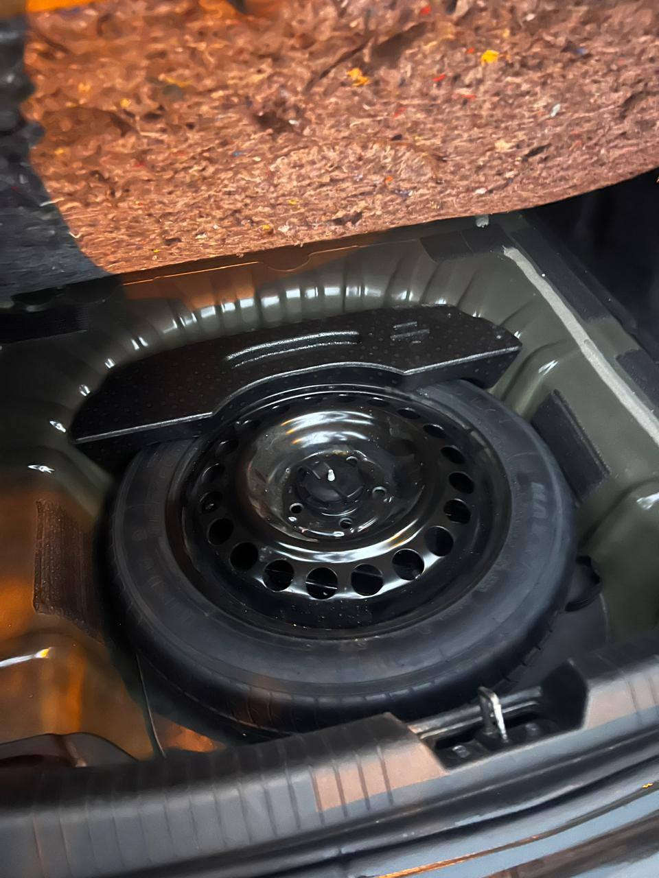 السلام عليكم ماليبو موديل 2023 معوقين رقم بصره انجليزي وكاله عامه للمشتري مكينه وكير شرطه الفحص تبريد شغال تخم تاير جديد كهربائيات كلها شغاله حداديه جديده سياره فول مواصفات ما عدا الفتحه سياره مال جناي مكفوله من العيب الشرعي والضربه القويه ملاحظه السياره بيها بس بنيد ودنه اماميه فقط والباقي كفاله عامه السعر 125 وبيها مجال العنوان العماره ناحيه كميت العنوان الثاني ناصريه مركز استفسار على الرقم الموجود *********** / ***********
