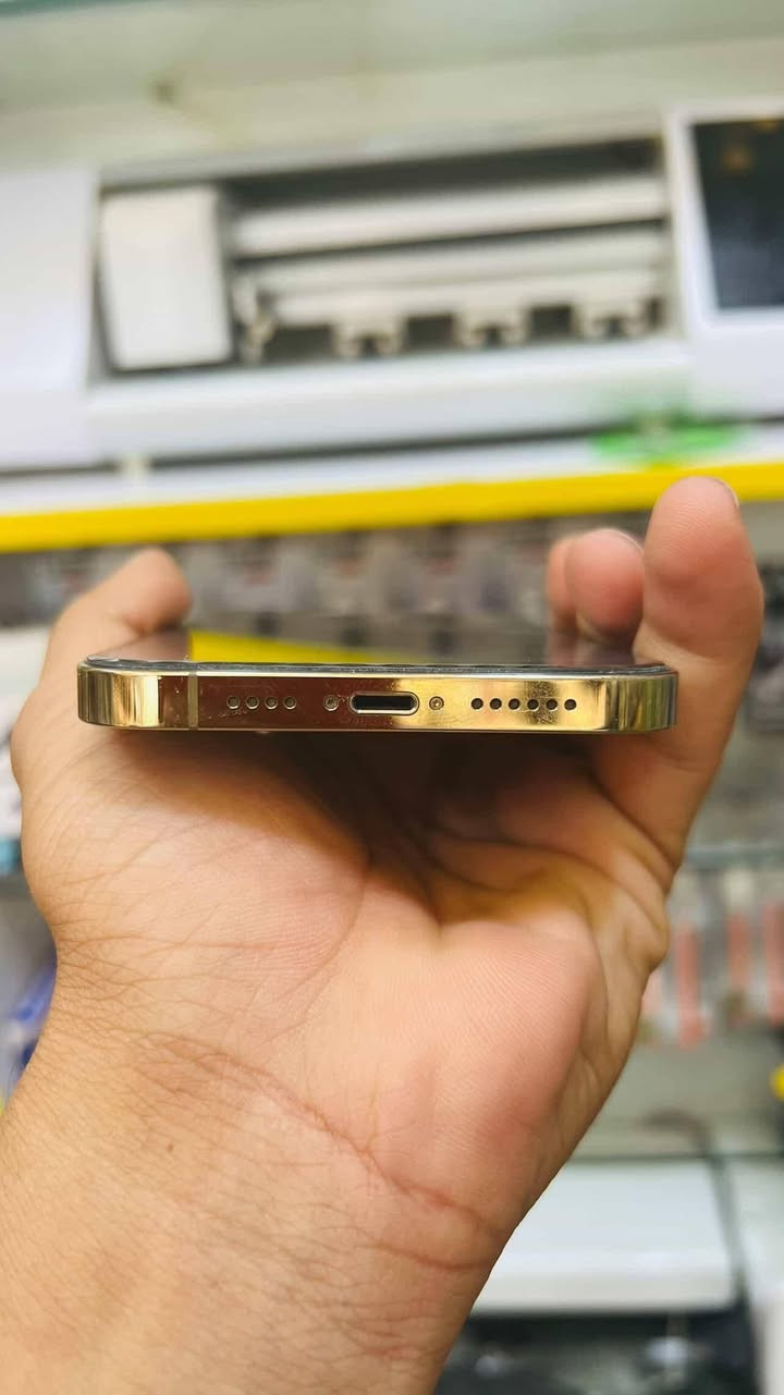 السلام عليكم ايفون 12برو ماكس
جهاز وتر مامفتوح
مكفول بس الفيس ايدي واكف بسبب التحديث مستعجل عله البيع السعر 400وبي مجال قليل فقط بيع


**إذا كنت صاحب هذا الإعلان وتريد حذفه لأي سبب، رجاءا أرسل رسالة إلى الدعم الفني**