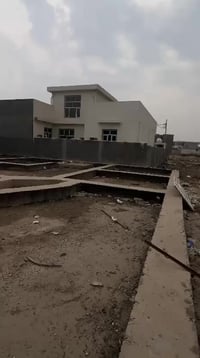 صويره • ٢٣٠م • خلف المعارض