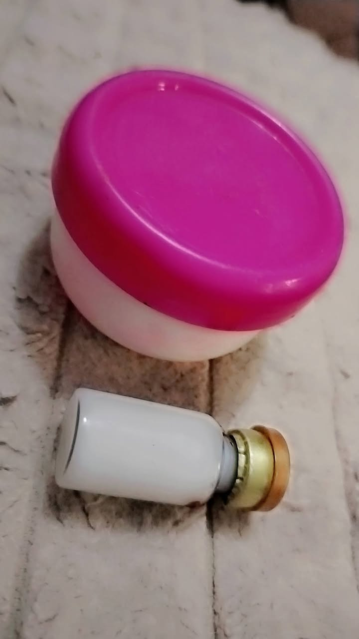 السلام عليكم
كورس اليدين حجم كبير خلطه وسيروم السعر ٧
والله العظيم عن تجربه ٧ أشهر وبعد تركها سنه كامله نتيجه ثابته واي آثار جانبية نهائيا ماكو خلطه طبيه آمنه

يوجد خدمه توصيل فقط لا يوجد محل توصيل لي باب البيت للحجز والاستفسار مراسلت الصفحه 🏍️🏍️🏍️
@إشارة


**إذا كنت صاحب هذا الإعلان وتريد حذفه لأي سبب، رجاءا أرسل رسالة إلى الدعم الفني**