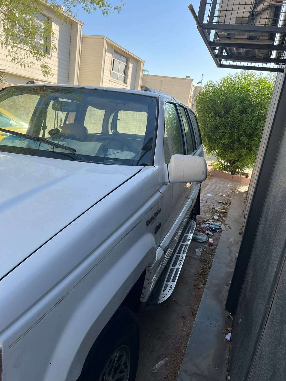 Jeepجيب 
موديل 95 
كير مكينه بطه  مكفول من تنقيص وتبخير جدد
تخم تاير جديد شاشه كامره 

عنوان الاعضميه 
سعر 48

***********
