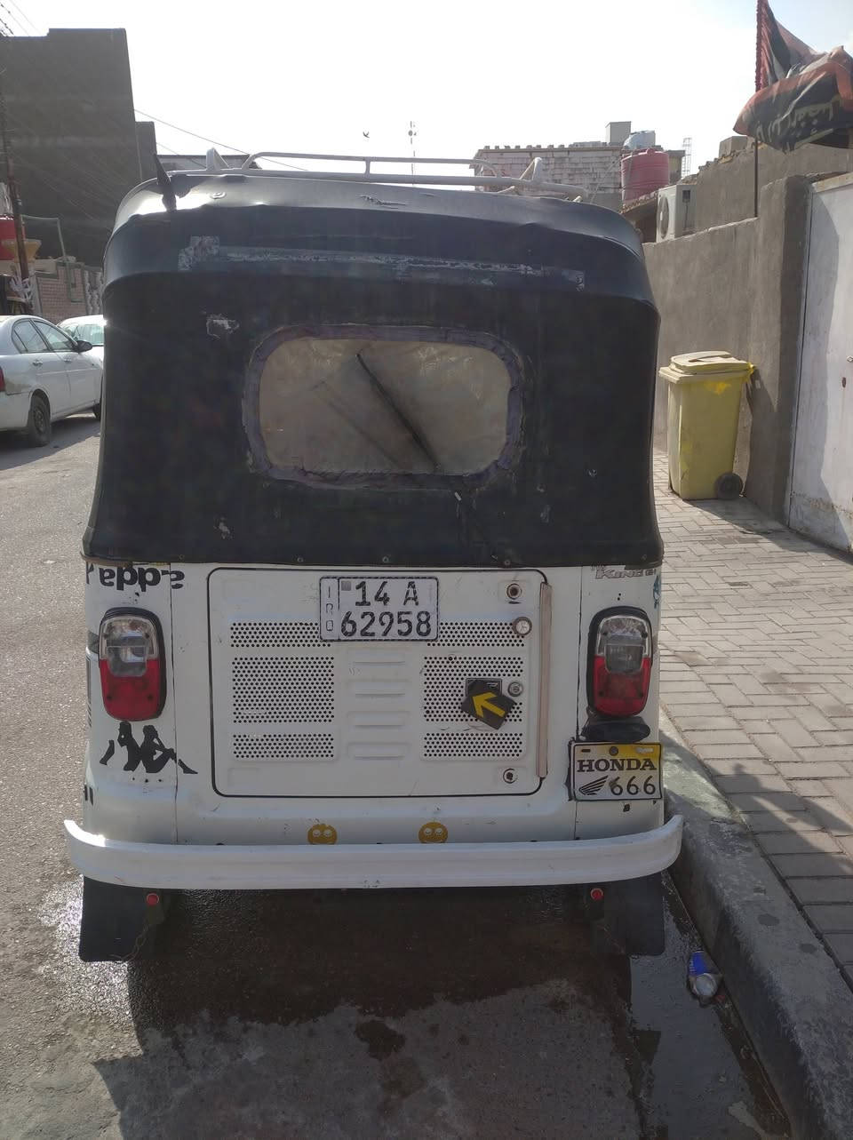 السلام عليكم تكتك موديل 2018 رقم وسنويه مابيه اي نقص تتكك مابيه خيسات مامتعوبه تعال  بعينك شوف سعره 5250وبيه مجال البصره القبله حي مهندسين هذا رقمي للتواصل/***********
