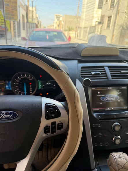 فورد اكسبلورر 2011 خليجية مواصفات xlt فول ما عدة البصمة 7 راكب 3 قطع تبريد  كشنات جلد  تدفئة فتحة بنوراما اشاير مري تحكمات ستيرن السيارة بيها بابين صبغ اثر شخوط محرك 3.5 ماشية 134 الف كيلو مكان السيارة بغداد  البياع للاستفسار *********** السعر 133 او المراوس ب سوناتا بغداد
