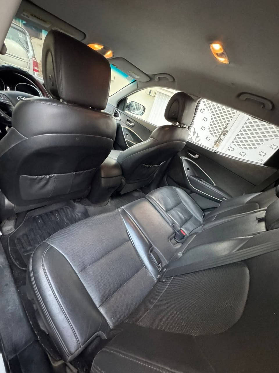 سلام عليكم شباب عدي سنتافيه موديل ٢٠١٨ امريكيه حادثهه سرقه سياره الك  بسمي سعر ١٥٥ وبه مجال بصيط *********** *********** تصل
