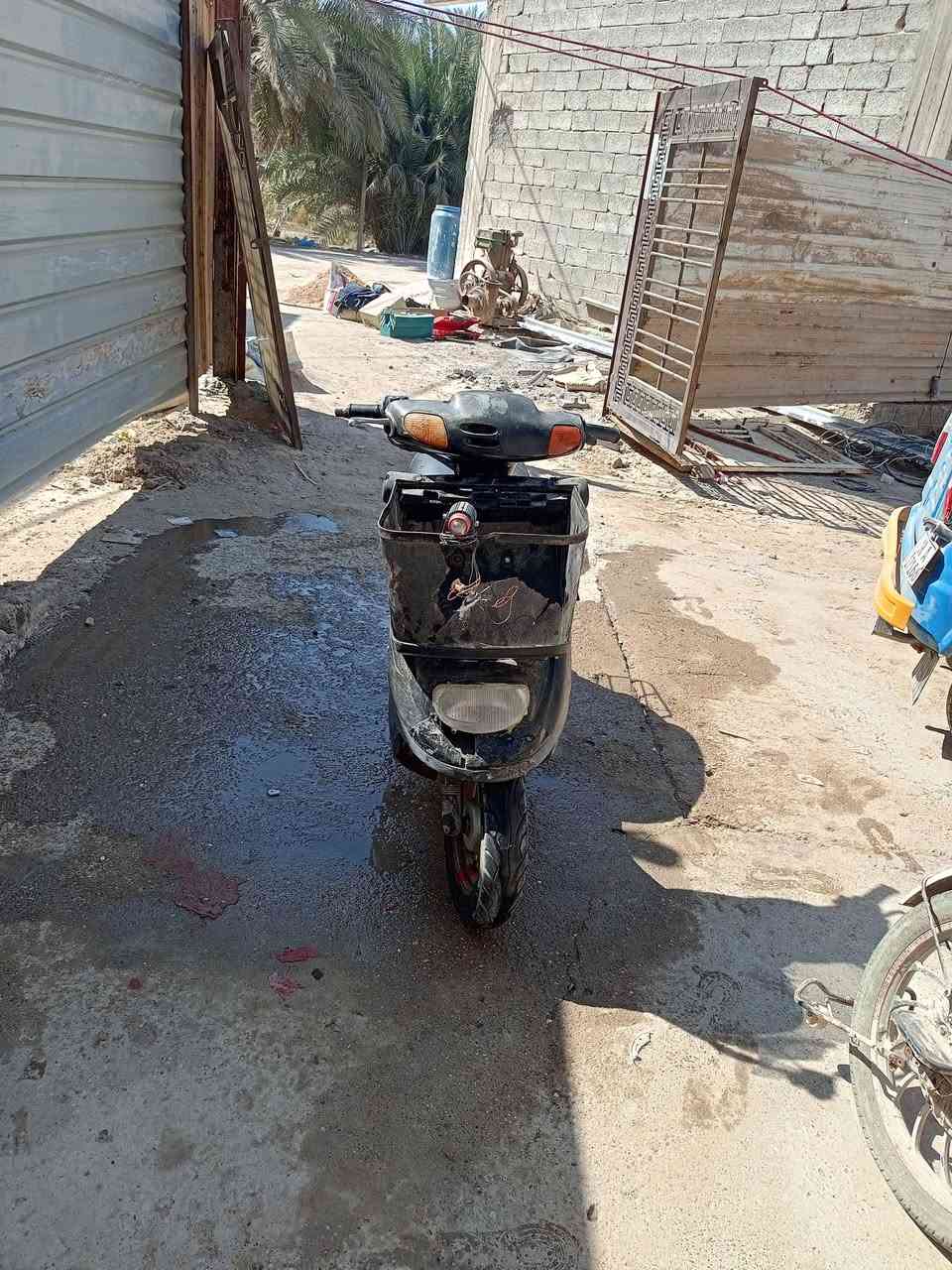 السلام عليكم دراجه للبيع محرك ما مفتوح السعر،250وبيه مجال الرقم ***********
