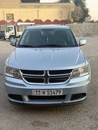 لبيع او مراوس دوج جورني 2014 مكينه ٢٤٠٠ تبريد ثلاجه فول موصفات ماعده ا...