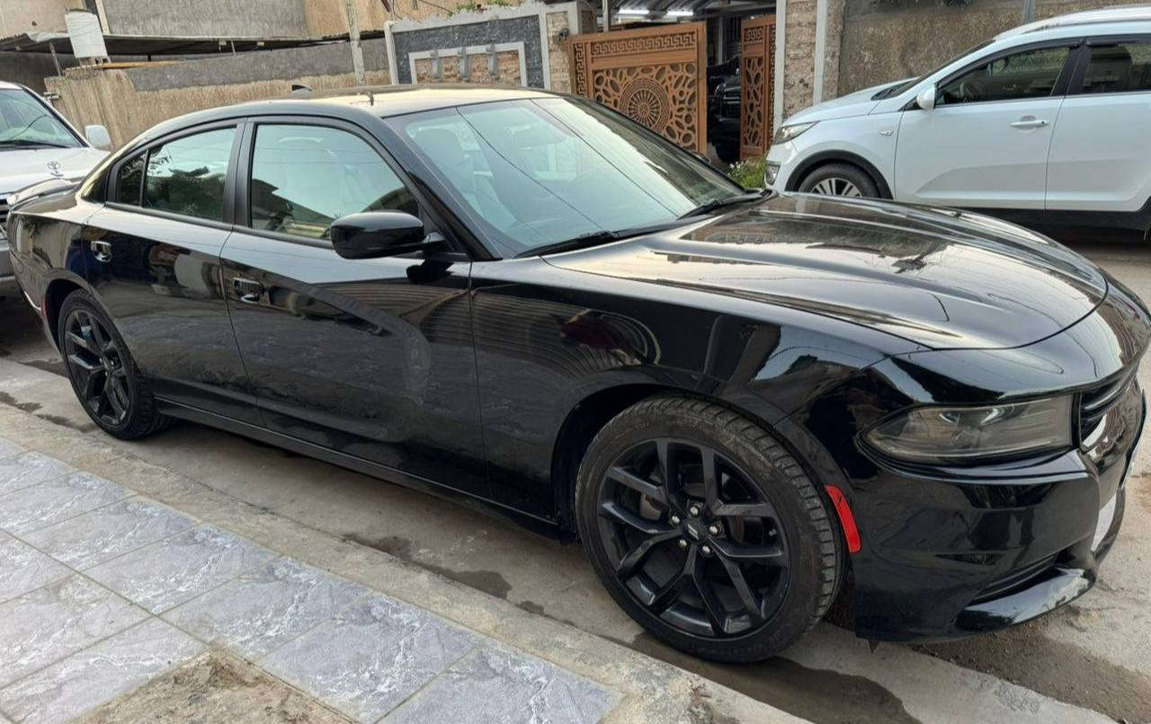 جارجر SXT 2023 تو ويل 
وارد امريكي  لون اسود  محرك 3600
سيارة جديدة جدا ماشية 25km
محرك كير واير بشرط مامفتوح 
سيارة حيل نظيفة كلشي عل بلاد جديد 
سنوية هزة كلشي جديد مدفوع لـ
باسمي السنوية بشرط تحويل وغرامـة
سيارة مابيـها دينار مصرف كامل من كل نواح
رقم صاحب سيارة ***********
