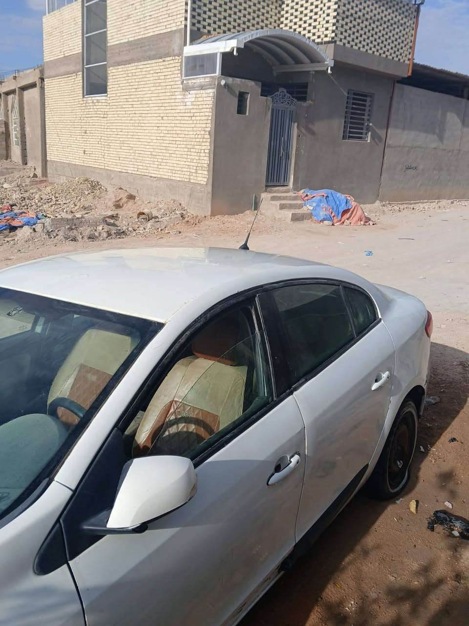 لل بيع رينو فلاونس 2016 رقم نجف ومكانه نجف سياره ستوني امبدل ضفيره وعقل وصيانه كله جديده بيه الكير كايم ابيعه عله عطله السعر 48 وبيه مجال
رقم المبايل *********** واتساب
