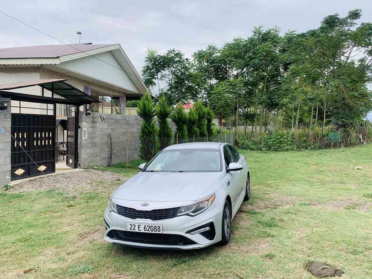 سلام عليكم
كيا اوبتيما وارد امريكي Fe محرك 2400 حادثها قبغ الجنطه نفسه راجع ومصبوغ ، ماشية (٨٨٠٠٠) الف مايل وقابل للزيادة 
السيارة جاهزة من جميع النواحي على ايدي اخذتها ماشية ( ٤٠٠٠) ميل فقط .
متواجد في بغداد من الاثنين الى الاربعاء وبقية الايام في كربلاء - طويريج 
***********
السعر 145
