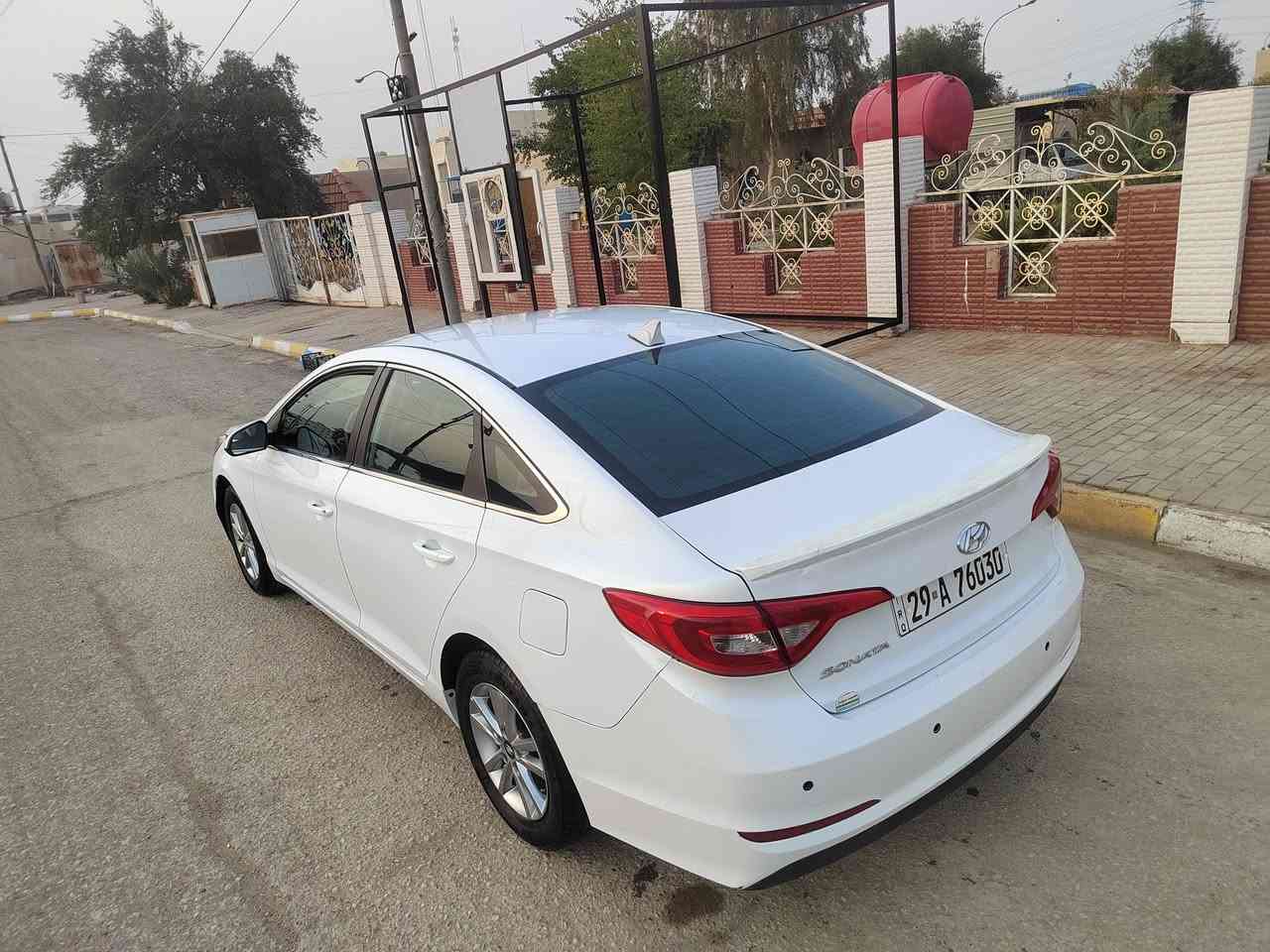 السلام عليكم لبيع سوناتا موديل ٢٠١٧  حادثهه دعاميه جاهزه من كل شي بدون دواخل شرط  بالعراق صار بيهه صبغ أثر تكشير سونار مرفق بالمنشور مع صور التكشير السعر ١٠٩ بيهه مجال بسيط جدا الشراي يتصل مكان السياره واسط الكوت مركز المدينه رقم الهاتف ***********
