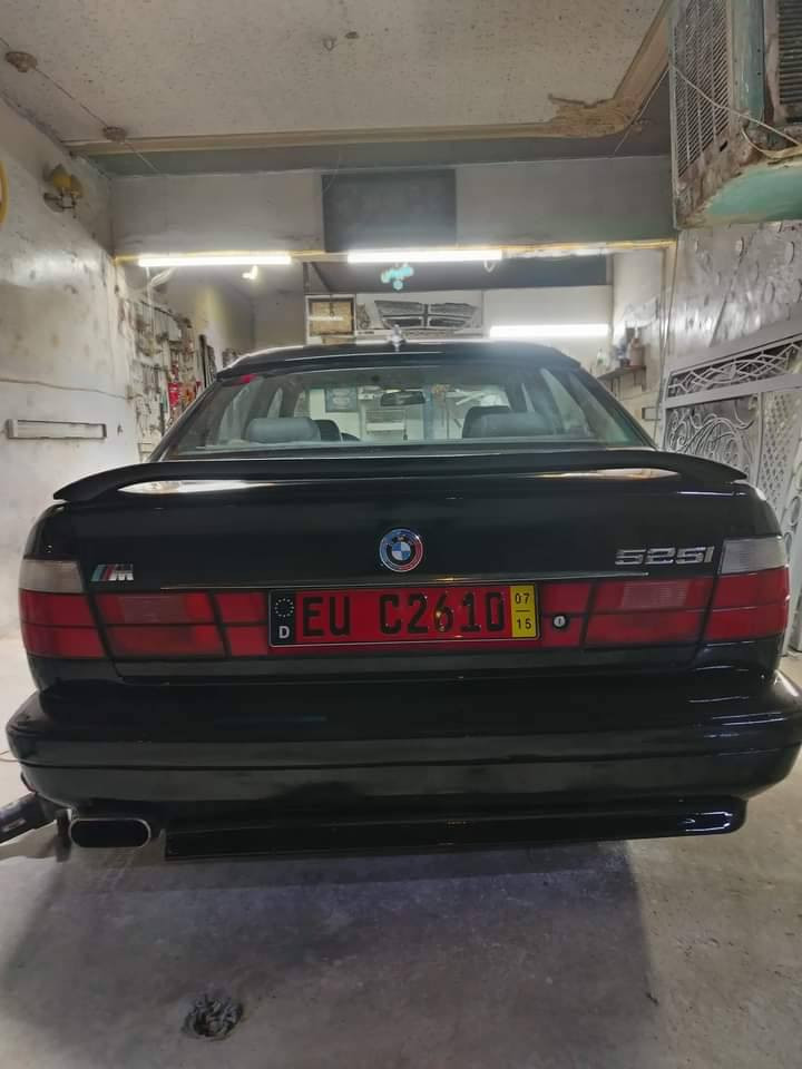 ياالله سلام عليكم ورحمة بي ام 525مسكر فانوس رقم انبار باسمي تحويل ثاني سيارة جاهزة لاخر حبايه دعاميات ام داخل صاج ملكي فتحه اربع جامات كهرباء سيارة مفوله كشنات جلد سيارة بلاديه من كهربايات وكشر مصبوغه عام فقط بدون ضربه ترايك 260شرط سعر سيارة 70وبي مجال وترهم مراوس بي ام او اي شي حسب القناعه مكاني الانبار هيت ***********
