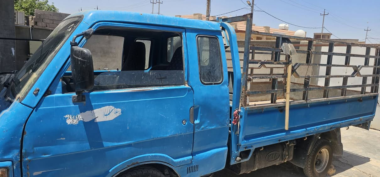 السلام عليكم كيا بنكو للبيع حديده يعني بدون رقم محرك مجفت جديد تخم تاير جديد سياره بلاديه عارضه 25 وبيه مجال للشراي بيع فقط اعتذر عن المراوس ***********
