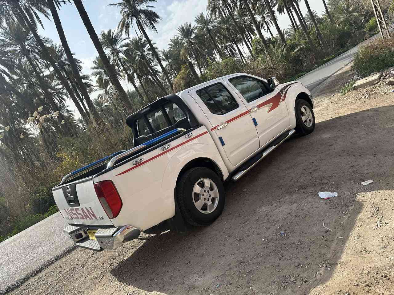 السلام عليكم نيفارة٢٠١٠
محرك جديد ممفتوح كيراوتو
سيارة جديدة كل نقص مبيها
بيهاصبغ قطعتين 
الشراي يتصل***********
السعر١٠٠مكانهابغداد
