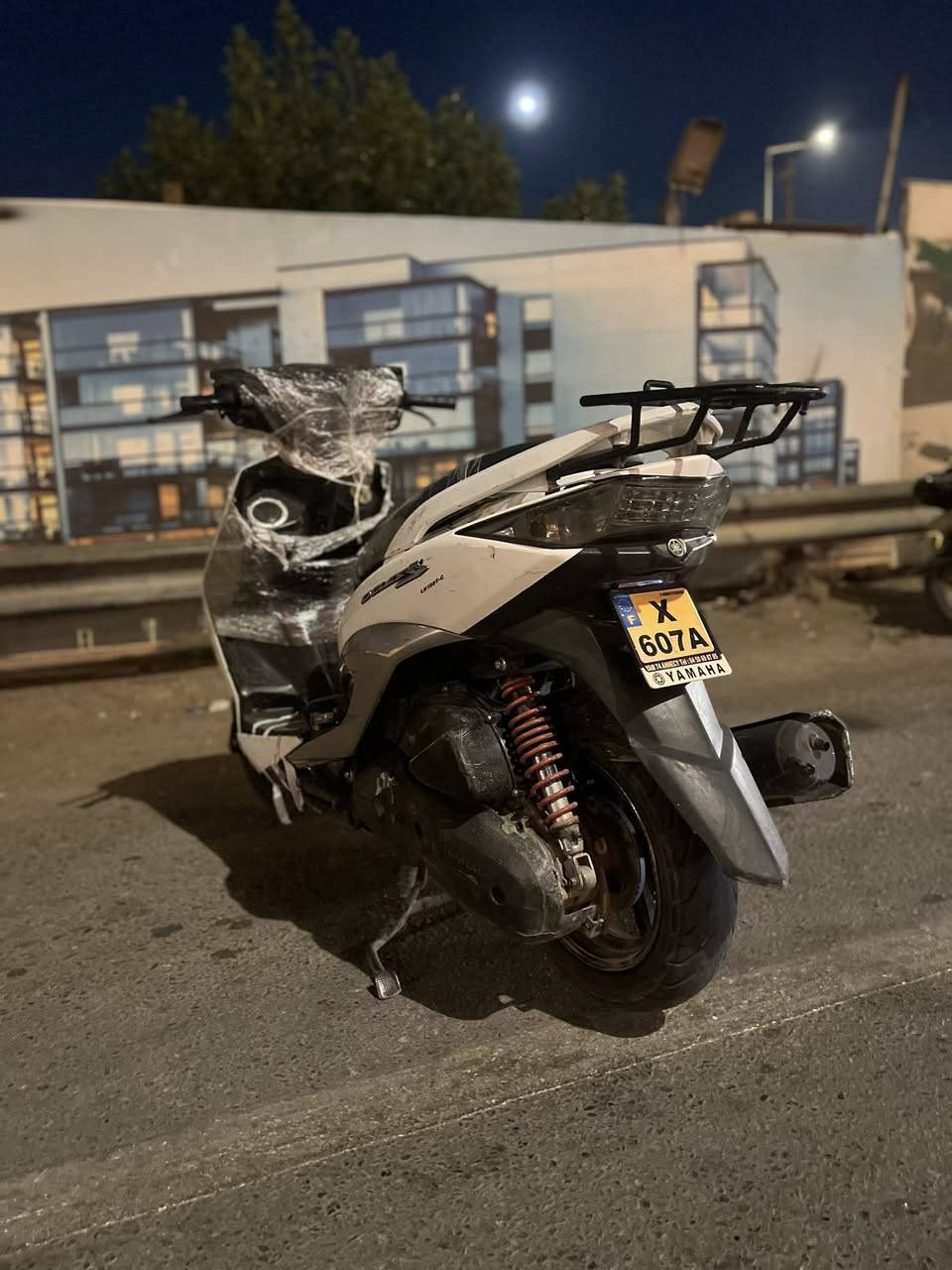 سلام عليكم سكنس لد كفاله كهاربيت كله شغاله سعر 850 مكان بغداد شعله *********** شراي وتساب
