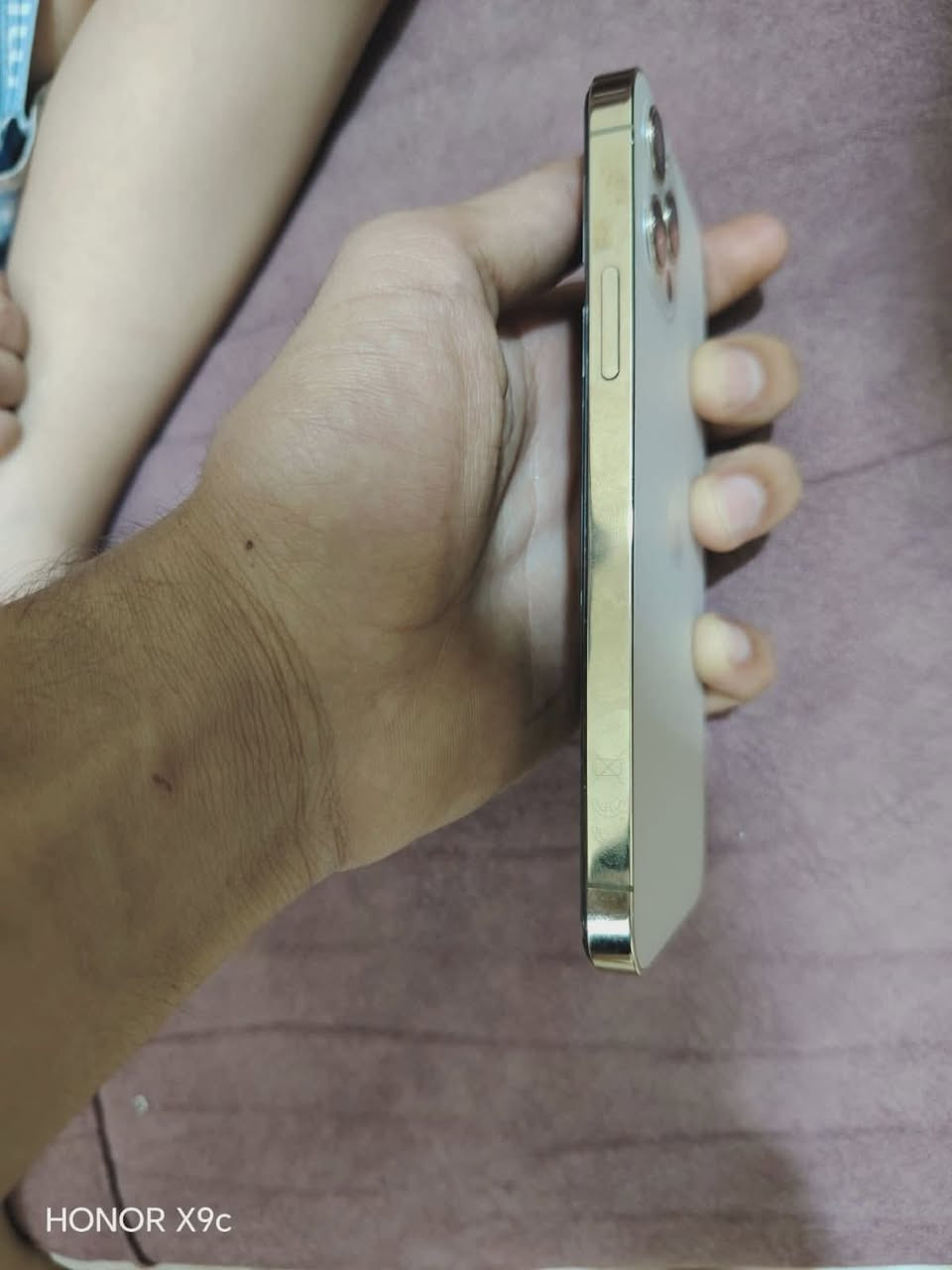 السلام عليكم ايفون ١٢برو ٢٥٦ مبدل شاشه وبطاريه جهاز نضيف وع فحص ب٢٥٠ مكاني بعقوبه بهرز


**إذا كنت صاحب هذا الإعلان وتريد حذفه لأي سبب، رجاءا أرسل رسالة إلى الدعم الفني**