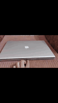 لابتوب برو
للبيع بسعر 85
بدون شاحن وبدون ملحقات
شغال لاستفسار ***********
