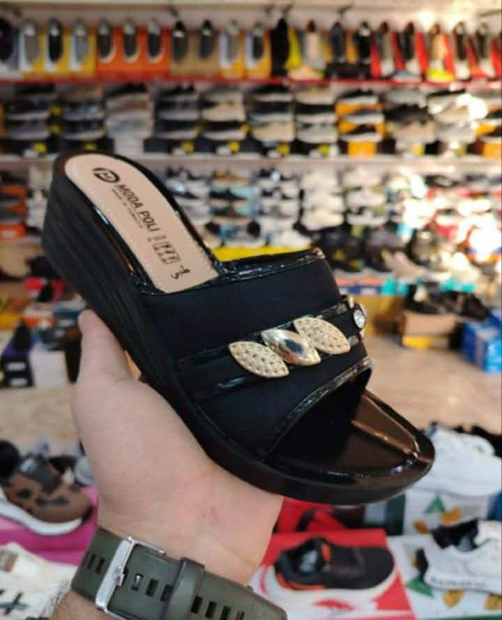 شحاطه طبي نسائي السعر 7الاف العنوان بوتيك حيدر فرع صيدلية السندباد مقابل ابوالعطور متوفر خدمة توصيل مجاني للحجز واتساب ***********
