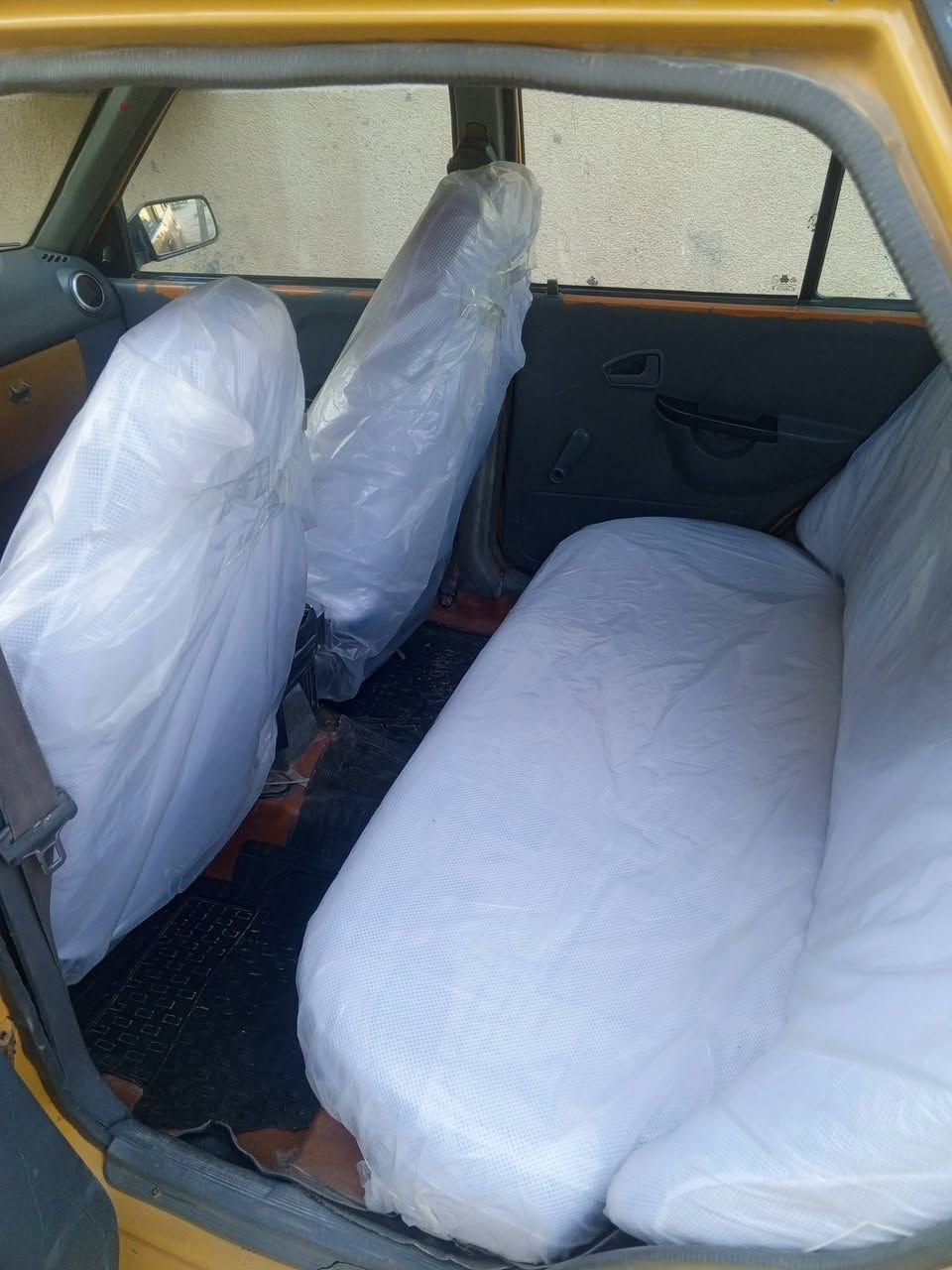 سايبه موديل 14 رقم كربلاء ابيض كير مكينه حداديه تبريد  كهربائيات كله شغال بيه بابين موضح بالصوره عليه هيئه 400 راعيه يمي بكربلاء سنويه نافذه من ال23 مراوس بطيبه ‏‪***********‬‏
