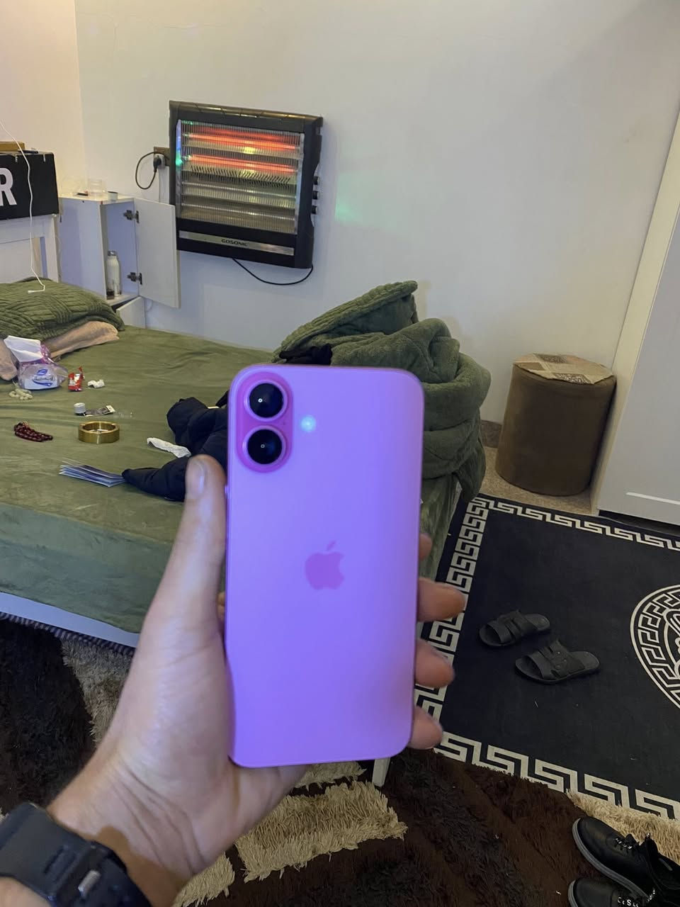 iPhone:16plus
ذاكره 256
بطارية؛100،مشحون 123مره فقط
جهاز مستخدم شهرين
تفاصيل بالصور موضح
للتواصل ***********
