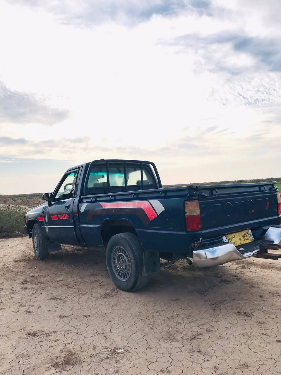 السلام عليكم سياره بيكم للبيع موديل 85
السعر 30 بيه مجال 
للاستفسار ***********
