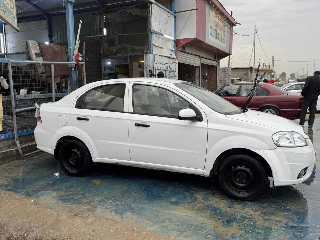 السلام عليكم
شوفرليت افيو موديل 2011 خليجي مكفوله كفاله عامه من الصبغ والتبديل  بيه ملاحظات بسيطه السياره جديده ماشية 140 رقم بغداد بسمي هزه جديده ثاني يوم تحويل السونار مرفق بالصور 

السعر 88 وبيها مجال 

*********** 

*********** 

بابل قضاء المحاويل
