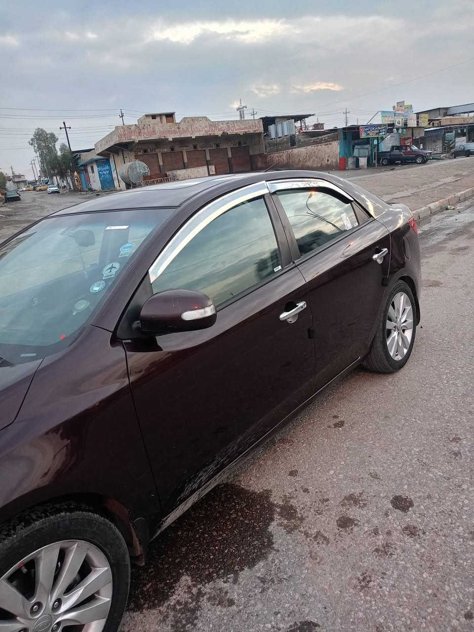 سيراتو 2011
كلين لاصبخ ولاضرر السياره فول تنته بصمه تحكمات ستيرن 1 علئ 1 محرك كير توماتيك شرط قبل 
السعر 115 وبيها مجال 
الرقم ***********--***********
