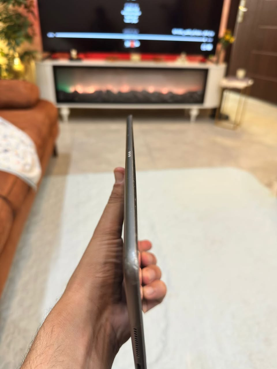 ايباد 8ذاكره 128 نظافه جيده مبدل بطاريه السعر 160الف التواصل حصرا على الرقم ***********وتساب فقط مكاني كركوك
