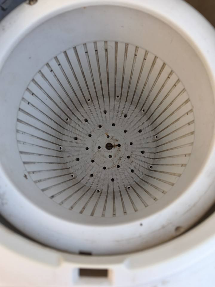 غسالة  هيتاشي ياباني  ٨ كيلو ع فحص شغاله كل نقص مابيه جاهزه 

‏‪0783 230 5445‬‏ ديوانية, القادسية
