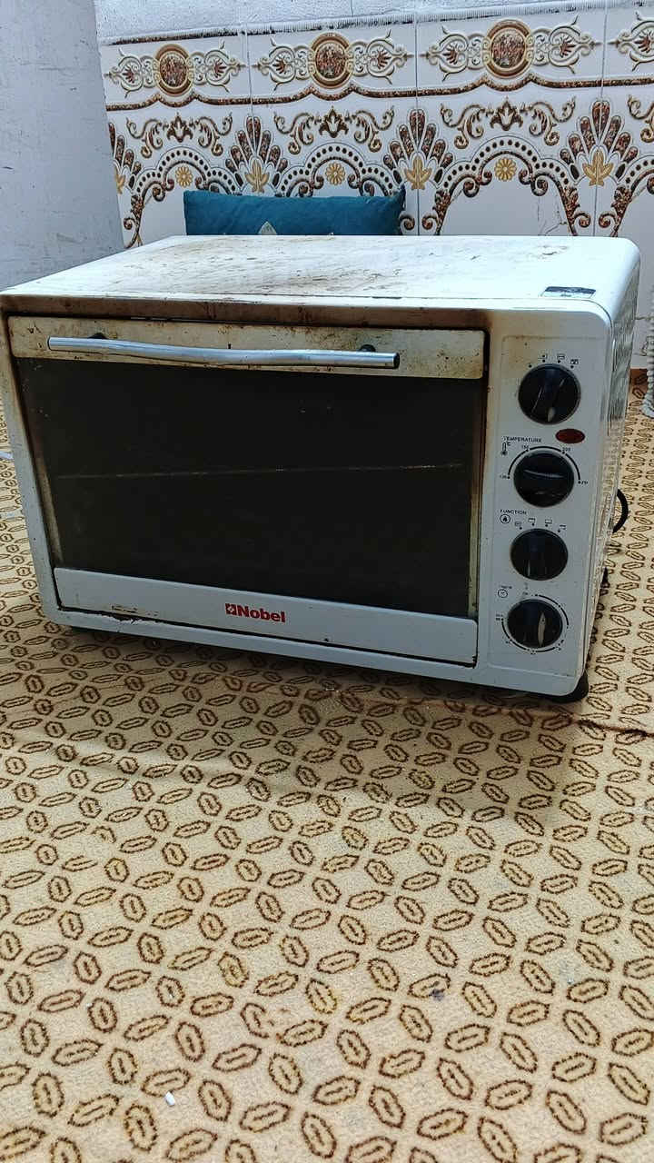 فرن لبيع شغال شرط سعر 25 بي مجال ***********
