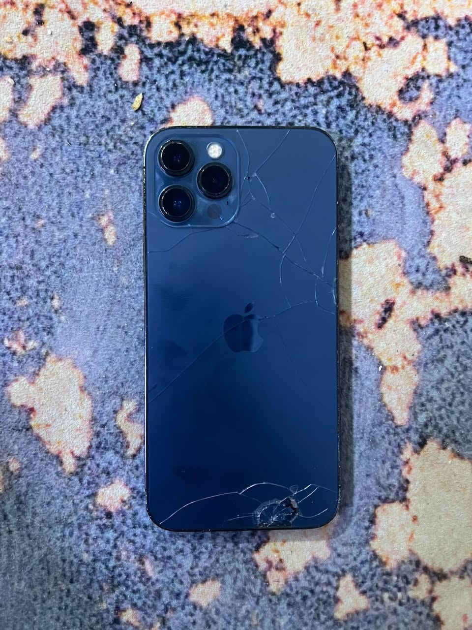 سلام عليكم ايفون 12 برو ماكس
للبيع كسر بالضهر  ومبدل شاشة وفطر بشاشة ما مأثر عل لمس فيس ايدي شغال ذاكرة 256
السعر 370

+964 777 087 8298
وتساب فقط 
مكاني البصرة


**إذا كنت صاحب هذا الإعلان وتريد حذفه لأي سبب، رجاءا أرسل رسالة إلى الدعم الفني**