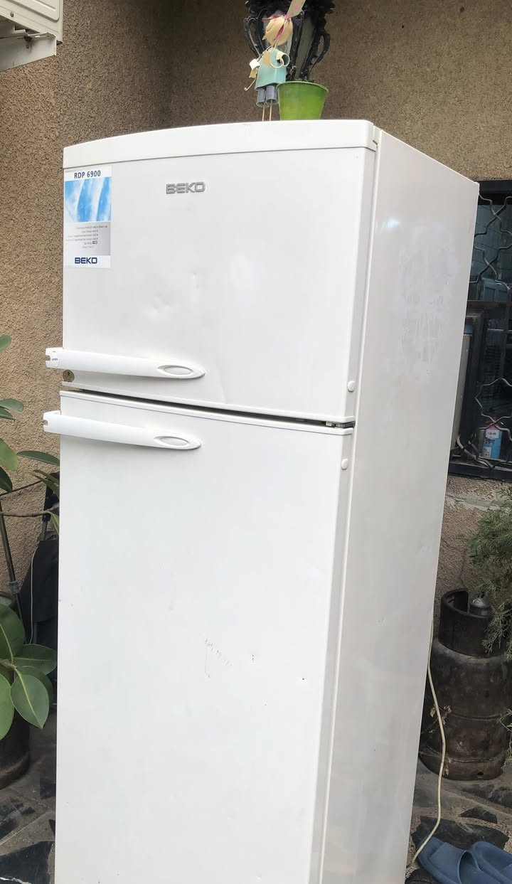 السلام عليكم للبيع ثلاجه حجم كبير نظيفه تبريدها ثلج وشغاله سعرها 150


**إذا كنت صاحب هذا الإعلان وتريد حذفه لأي سبب، رجاءا أرسل رسالة إلى الدعم الفني**