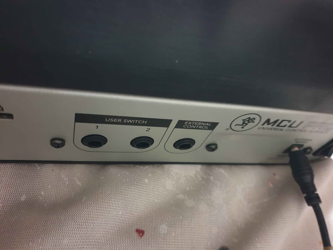 مكسر طلعلي بالبالة ما اعرف شلون يشتغل 
يربط على حاسبة برنامج ABLETON 
  ابيع هذا الموجود اليعرف بيها يراسلني 
السعر 150الف ومجال للشراي 
المكان بغداد كرادة دهوك, العراق


**إذا كنت صاحب هذا الإعلان وتريد حذفه لأي سبب، رجاءا أرسل رسالة إلى الدعم الفني**