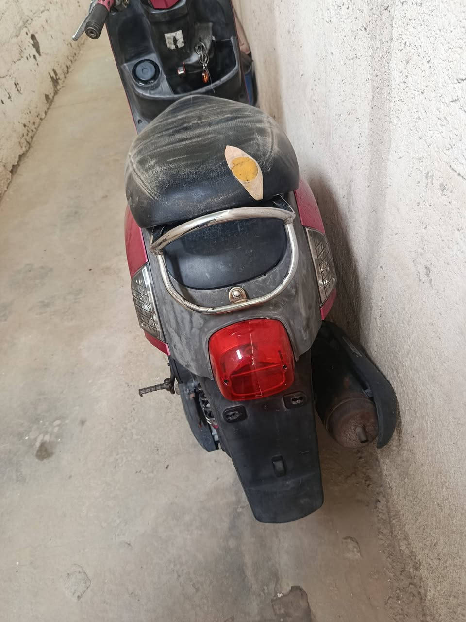 سلام عليكم دراجه بوليسي مديل 2010  دراجه مختمه حاويه مامفتوح بيه برغي سعر  800بيه مجال قليل مكاني كربلا ***********
