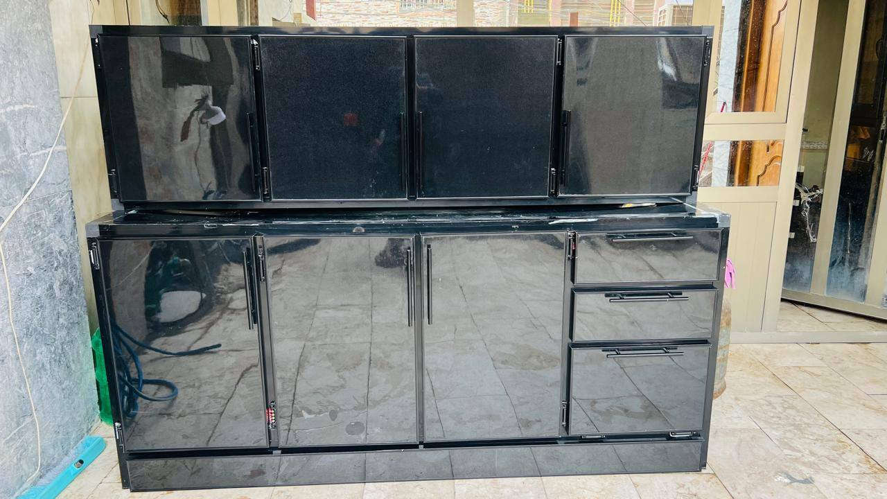 اللهم صلي وسلم على نبينا محمد وعلى آله وصحبه أجمعين كاونتر للبيع السعر ٤٢٥ وإنشاء الله منقصر جديد علمود المكان تغير *********** البنوك
