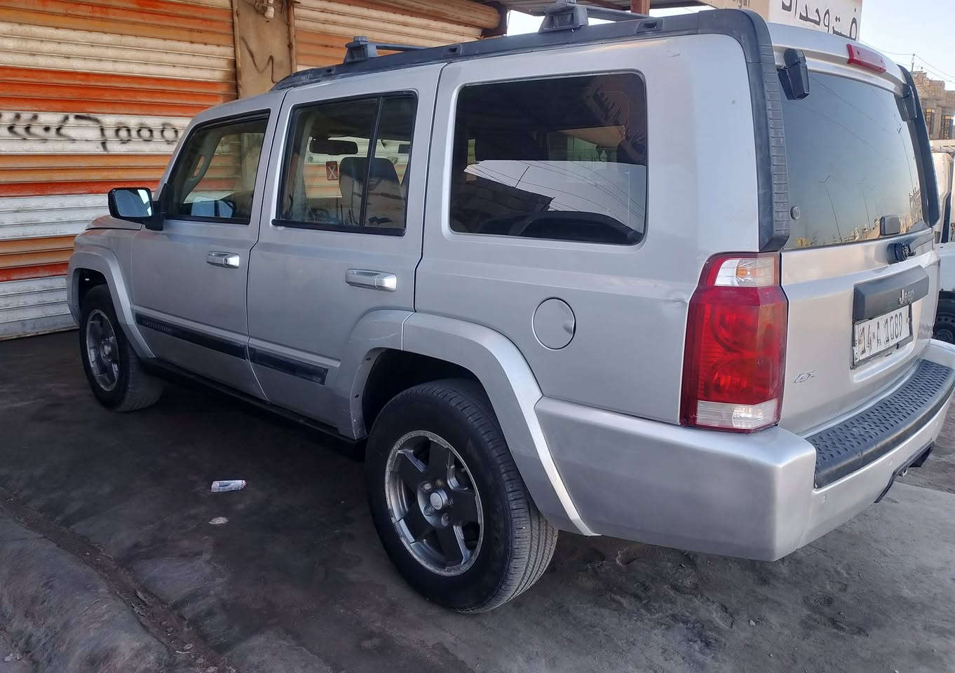جيب كوماندر 2007 رقم بصره جديد سنويه نهايه 2030
محرك كير جدد VVT 3000

طخم تاير جدد 

تبريد جيد 

السياره مابيه ضربه بيه مكانات صبغ 

مواصفات 3فتحات كشنات جلد كهرباء الامامي

السعر 63 مكان السياره البصره 

***********
