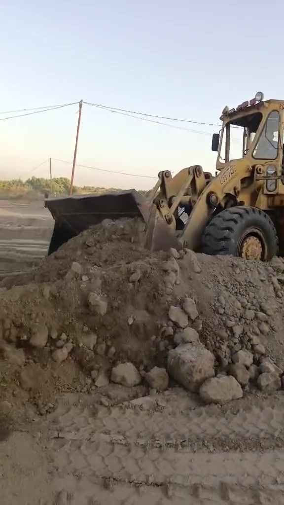 شفل ٧٠ بي موديل ٨٦ فحص كركوك للبيع يرهم مراوس بقلابه سكس سكانيه او فولفو حسب القناعه 
***********
