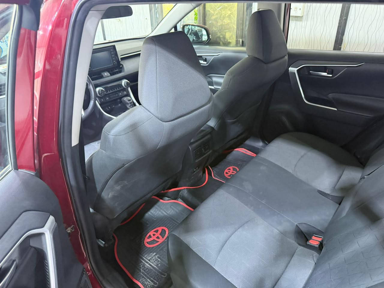 سلام عليكم
-للبيع 
‏-  TOYOTA RAV4, XLE
- موديل -2021 
- لون - دم الغزال 
- لون الداخلي -اسود
- محرك بشرط
- كير بشرط 
- ماشية -40الف mi
- فئة XLE بريميوم
- سلايت 
- بصمه
-جنطه كهرباء
- رادار امامي
- رادار جانبي 
- حاكية 
- مثبت سرعه 
- تحكم اوامر صوتي 
- تبريد قطعتين 
- هاند بريك بصمه 
- كشن كهرباء جلد
- نظام ECO ثلاث انضمه قيادة 
- نظام اوتو ستوپ 
- اشاره مرايات 
- مرايات كهرباء
- الضرر خشم البنيد وشوي مو الجاملغ السيارة ليبل واحد
-شرط بس ايرباك دركه حداديه امامي خلفي جديد
-ويل 19 + تخم تاير جديد
- صور الحادث داخل المنشور السونر موجود و رقم الشاصي هم موجود 
- مكاني - ديالى- بعقوبة 
-السعر 210وبيه مجال للطيبين 
- الاستفسار ‭***********
