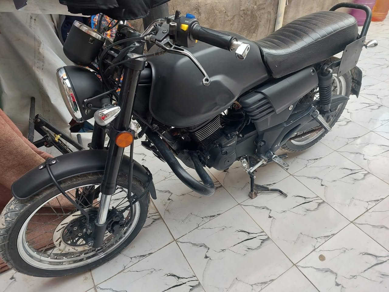 السلام عليكم دراجه دايون لايتي للبيع موديل 19 طالعه ب 20 نضافه فول كفاله عامه اوراق أصولي تحويل يم مكتب حسين السعر مليون و 150 وبيه مجال للشراي مكاني كربلاء الحر الاستفسار اتصل ***********
