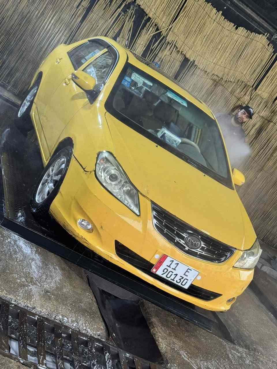 سلام عليكم.  او مراوس حسب القناعه❤️
بي وادي. 2013
كير محرك. بلادي. مواصفاته. معروفه. سعر 50 وبي. مجال
***********
