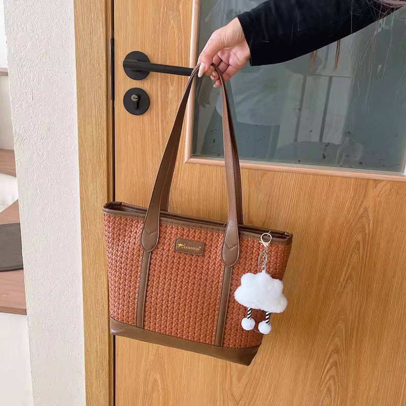 ✨ شنط نسائية جملة
👜 موديل أنيق ومرتب
💎 كوالتي عالي
🎨 ألوان مطلوبة وتناسب كل الأذواق
🔥 مناسبة جداً للمحلات والبيع السريع
https://t.me/ngdshjbf


**إذا كنت صاحب هذا الإعلان وتريد حذفه لأي سبب، رجاءا أرسل رسالة إلى الدعم الفني**