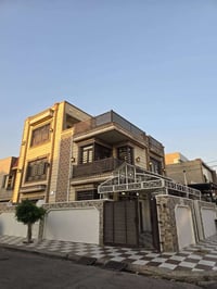 قرب شارع ١٢٠م • ١٥٠م • ٣ غرف