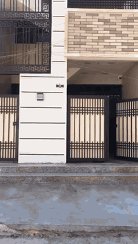 السلام عليكم بيت اللبيع مساحة ١٠٠متر ٤نوم واستقبال ومطبخ وحمام بيت جديد منطقة حي العامل محلة ٨٠٣ يوجد عروض بيوت وقطع اراضي *********** أبو علي
