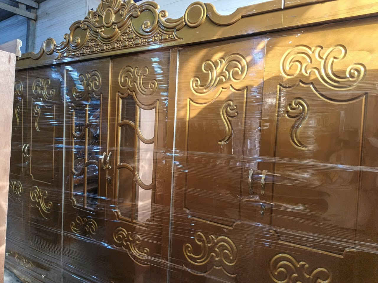 غرفه تسكام صاج شريط أم العرش السعر مليون وربع بيه مجال ناصريه مركز اللون برونزي حراري ***********
