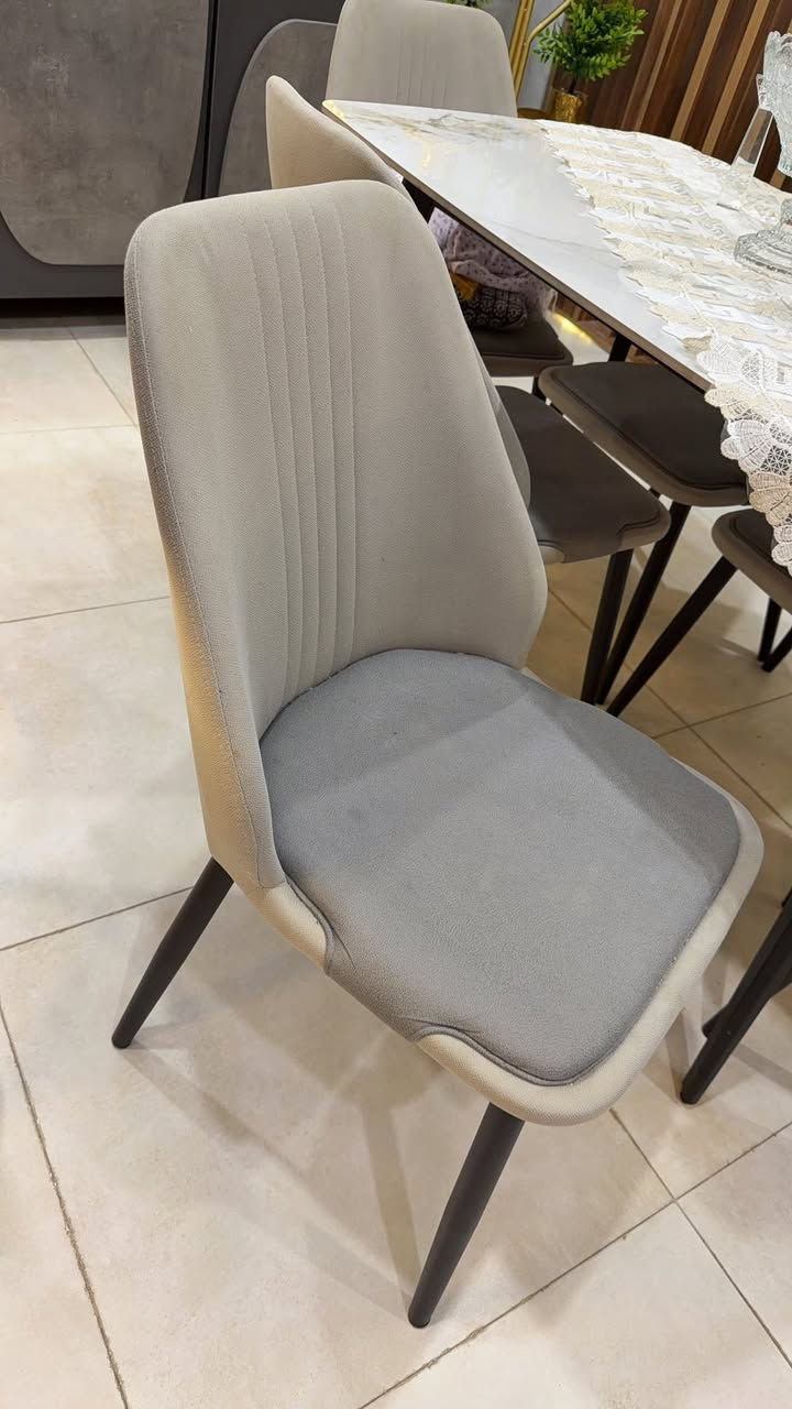 ميز طعام للبيع نظيف جداً ٦ كراسي و الميز مرمر ابيض سعره ٣٥٠ الف مكاني بغداد/  زيونة


**إذا كنت صاحب هذا الإعلان وتريد حذفه لأي سبب، رجاءا أرسل رسالة إلى الدعم الفني**