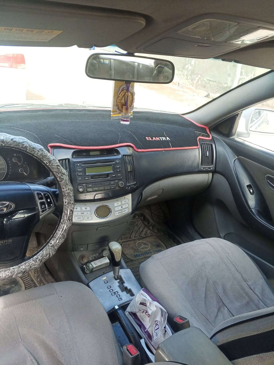 افانتي 2007 رقم بغداد بسمي محرك 1600 سنويه لل 28
مكينه وكير حداديه مكفولات تخم تاير جديد سياره جاهزه 
بيه صبغ دور جاملغ خلفي بدون دواخل 
السعر 90 وبيه مجال للشراي مكان بابل ‏‪***********‬‏
