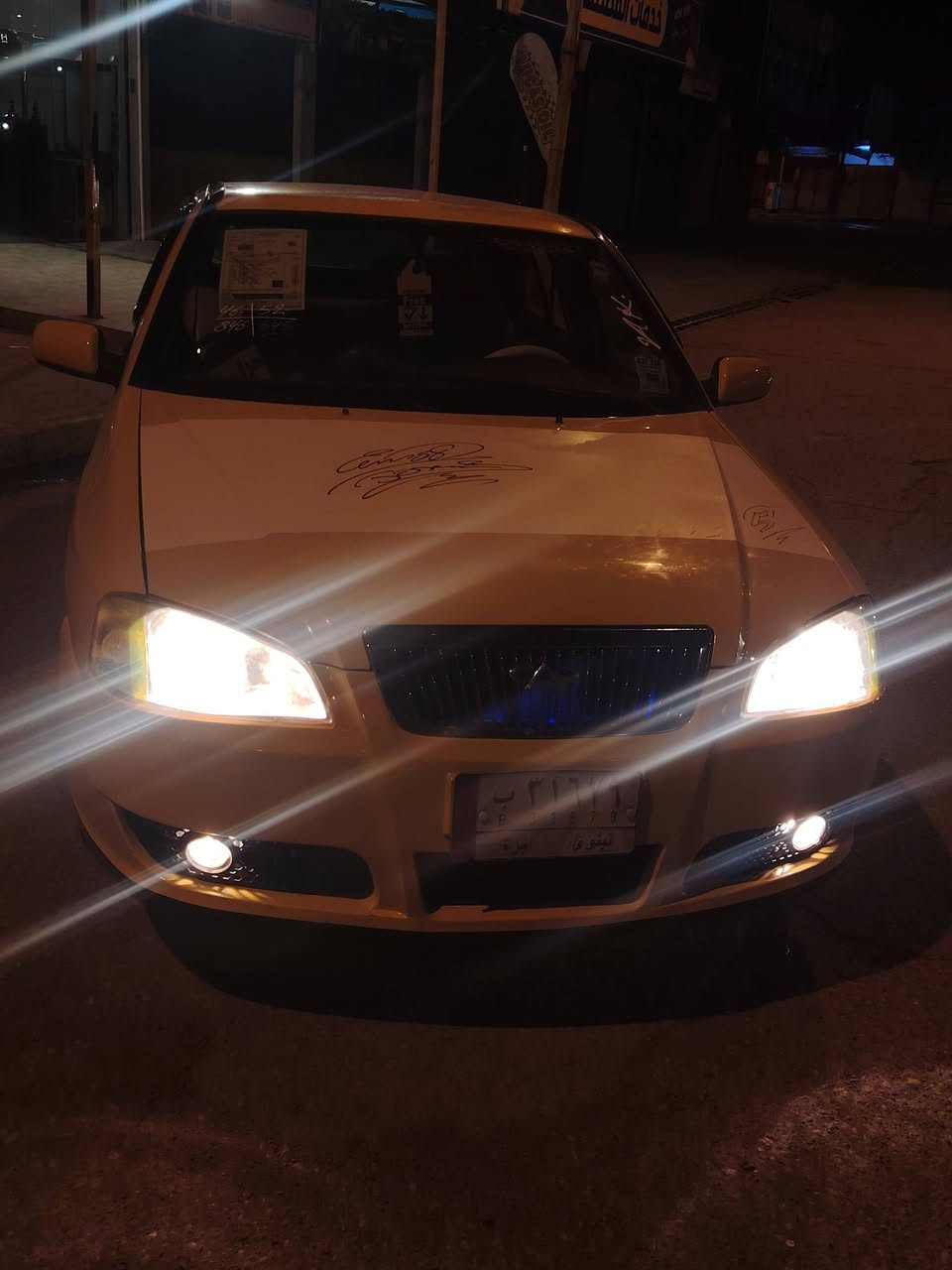 كير ومكينه نضاف ترايك وين مايعجبك🤝 جامات كهرب سياره فول ماتصرف عليها ربع
 طخم تاير ويلكب جدد قبل سبوع شديتهم صاحبها بلموصل تريد وكاله تريد تحويل 
مصبوغه جماليه سياره سعرها 34 وبيها مجال للطيبين خاص ماجاوب واقصاد مابيع 
 للاستفسار اكثر 
كورك ***********
الزين ***********
